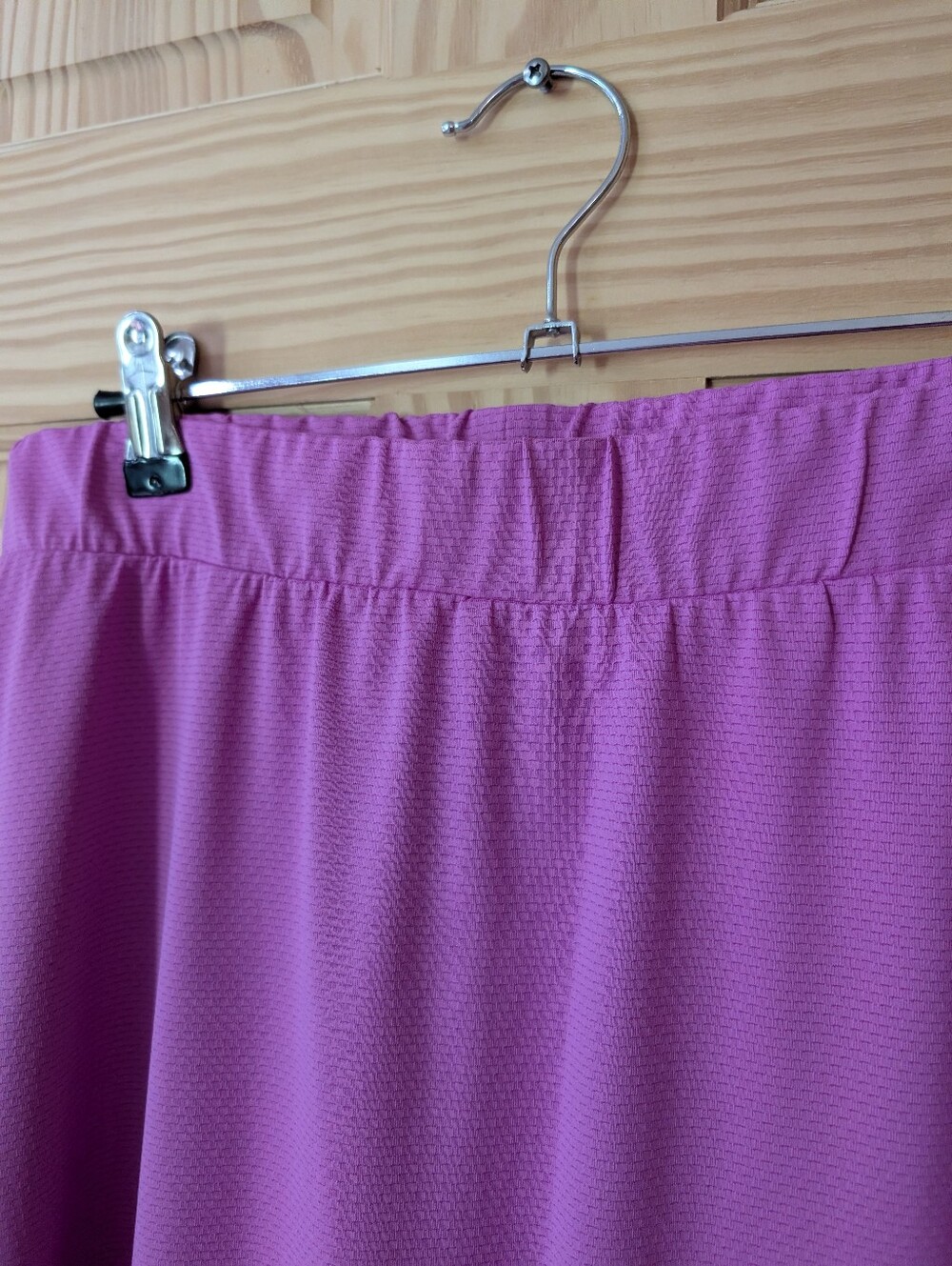 Nuggles Women’s L All-Sport Skirt Built In Leggings Pink Solid - Picture 3 of 5